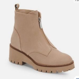 Blondo Drew Waterproof Bootie Sand Suede size 9